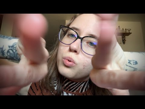 ASMR | Tongue Clicking and Hand Movements | No Talking