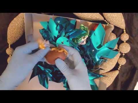 Blue latex gloves and choclat [[ ASMR ]]