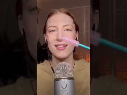 asmr spoolie sounds | gentle brushing & tapping #shorts"