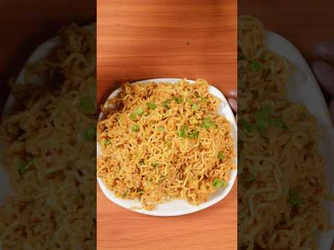 🔥 ASMR Viral Egg Garlic Maggi 🍜🧄 | Spicy Cheesy Noodles 🤤 #shorts #short