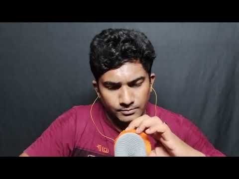 asmr mouth and mic scratching sound