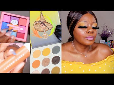 Cute Blouse 👚Sweet Makeup ASMR Gum Chewing Soft Speaking