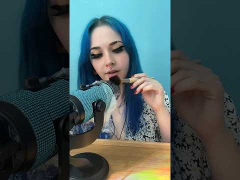 do you like crinkles? #asmr #asmrgumchewing #micbrushing #shorts