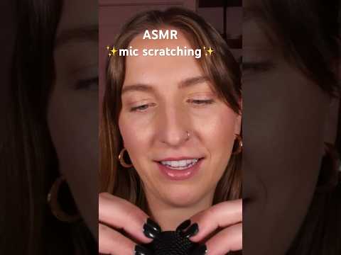 Anyone else?! 🙋‍♀️ #asmr #micscratching #micscratchingasmr #asmrsounds