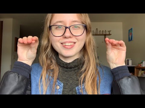 Om Nom ASMR (Mouth Sounds & Hand Movements)