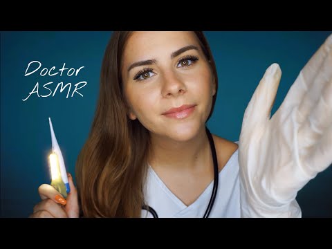 ASMR Deine Hausärztin Dori Untersucht Dich (Soft Spoken, Eye Exam, Ear Cleaning & More)