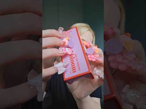 #asmrtapping