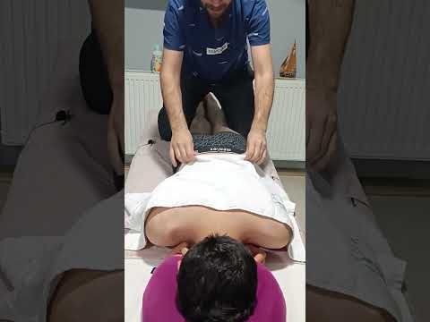 LEGENDARY RELAXING BACK MASSAGE THERAPY #satisfying #relaxing #asmr #shorts #massage