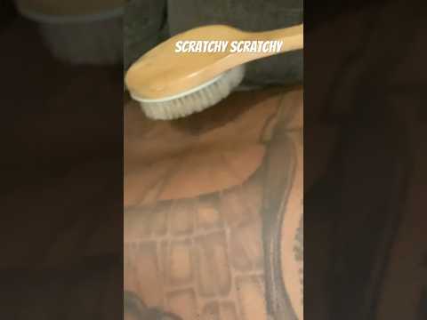 Scratchy scratchy #asmr