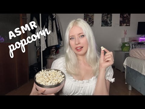 ASMR Eating popcorn | crunchy sounds