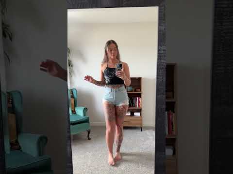 Wearing short shorts in Alberta is risky