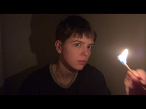 ASMR | I’M IN YOUR WALLS