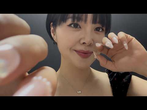 ASMR Tapping Your Face Through the Screen 👆