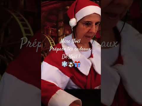Prochainement, Mère Noël Prépare tes cadeaux De Noël 🎃🎄🎁