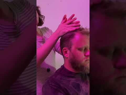 ASMR Head Massage #asmrmassage #relaxingmassage #realpersonasmr #oddlysatisfying #headmassage