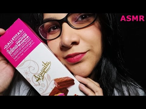 ASMR COMIENDO GALLETITAS RELLENAS 🍓🍒 | ASMR en Español