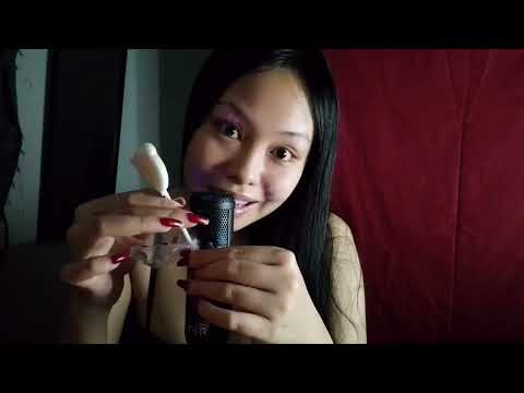 ASMR LOLLIPOP EATING, WHISPERS, SOFT SPOKEN, MOUTH SOUNDS, SMACKING SOUNDS, KISSING NOISES, PRNL ATN