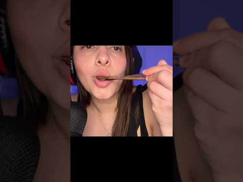 Tu carita 🤤🥢 #asmr #relax #asmrcommunity #mouthwhisper #visualtingle