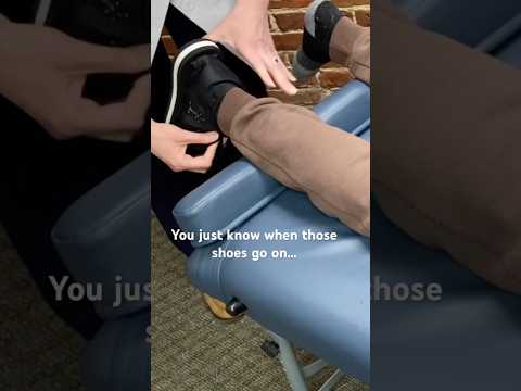 Wait for the CLICKS… #chiropracticasmr #asmr #satisfyingsounds