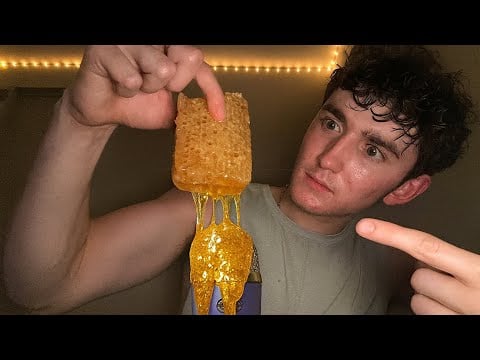 ASMR - Trying Honeycomb For The First Time🍯
