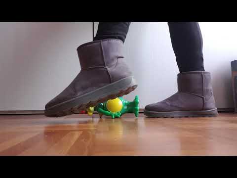 Sounds of ASMR: Crushing and Stomping Random Objects with Boots