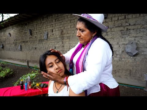 Doña Rosa Limpia Espiritual (Spiritual Cleansing) and ASMR Massage & Neck Cracking (音フェチ)