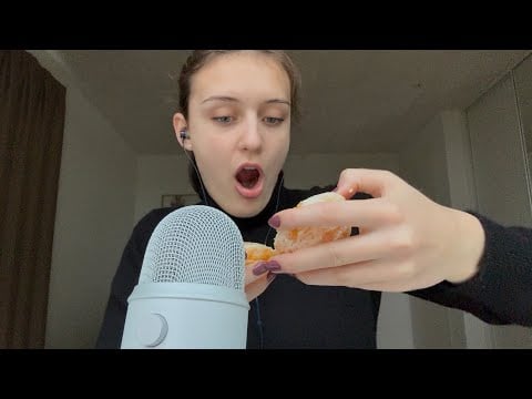 ASMR | Peeling an orange🍊 