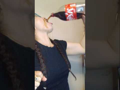 IM THIRSTY #funny #drink #soda #everyone #shortsfeed #challenge #viral