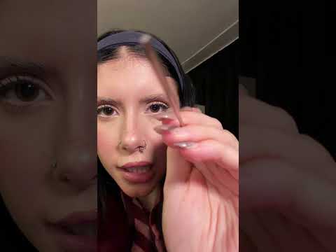 ASMR hair parting, brushing and clipping 🎀 #asmrpersonalattention #asmrhairbrushing