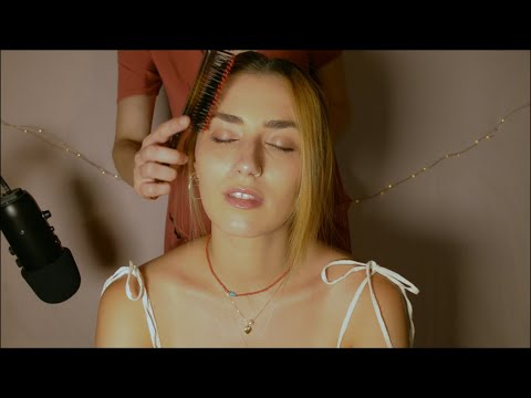 ASMR on me! ⚬ Real Person hair brushing ⚬ Hair combing ⚬ Non spoken 😌