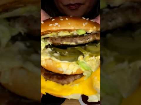 Eating A Big Mac 🤤 #asmr #food #mcdonalds
