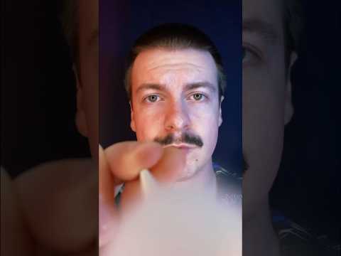 Q-tip visual ASMR #asmr #visualtriggers #asmrvideos #asmrshorts #shorts #raeasmr #qtip #visualasmr