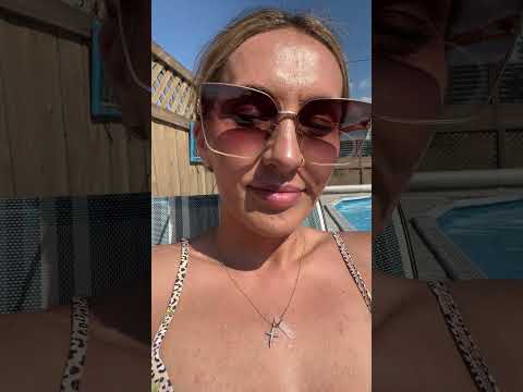 ASMR Pool Day 😎