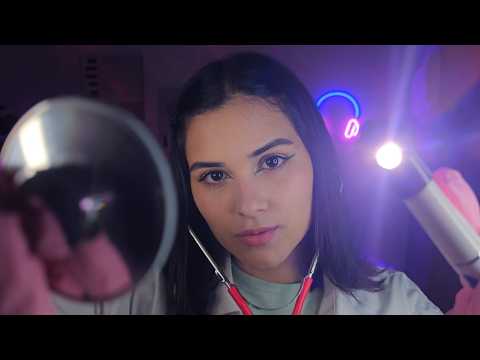 ASMR EXAME COMPLETO PELO CORPO: Consulta de Olhos, Ouvidos e Nervos Cranianos