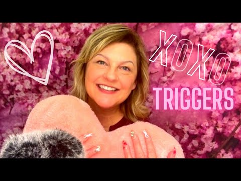 ASMR | Tingly Valentines-Themed Triggers | Pink & Heart Decor 💗💕💘 Brushing, Tapping, Mouth Sounds 🥰