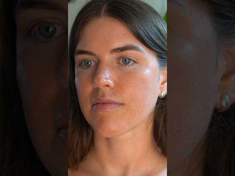 To keep my skin glowy I hydate hydate hydrate! Lots of water, face flooding and Hyacera! #skincare