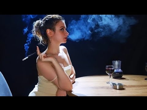 A Shortcut of a Seductive Smoking Fetish Q&A 💋🚬