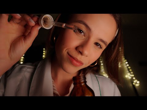 ASMR Enfermeira Examina e Acalma seus Sintomas de Ansiedade 🩺 (exame físico, luz baixa, intimista)