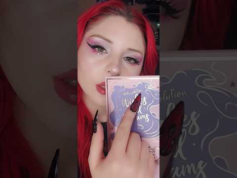 ASMR I Heart Revolution #asmr #makeup #eyeshadow #redhair #tapping