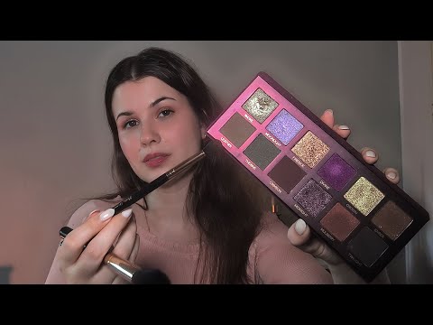 ASMR ROLEPLAY FR - Une amie te maquille pour ton date au bord de la plage !!! (soft-spoken)