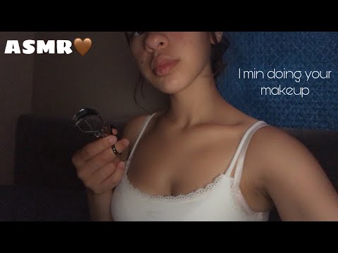 [1 Min ASMR] Doing Your Makeup