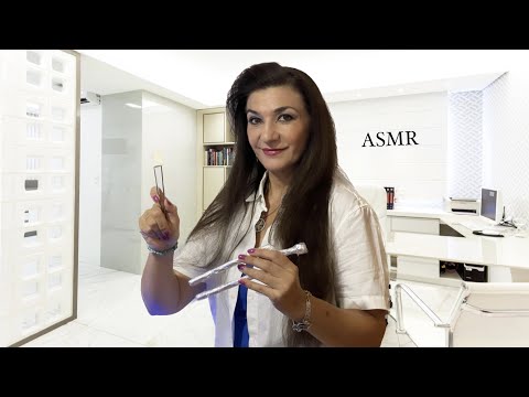 ASMR ROLE PLAY MÉDICO / REVISIÓN DE NERVIOS CRANEALES / EN ESPAÑOL