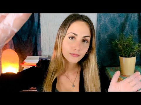 Fisioterapista ti visita a casa | ASMR ITA | Physical Therapist Roleplay