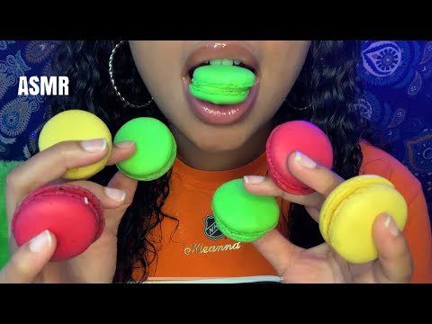 ASMR | Trying Macaroons 💚💛💜