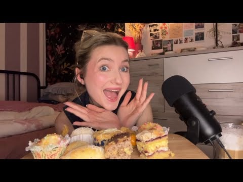 ASMR | eating leftover cake 🧁🍰(eating sounds) | close to mic whispers