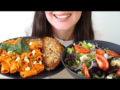 ASMR Eating Sounds: Romesco Pasta, Garlic Bread & Salad (No Talking)