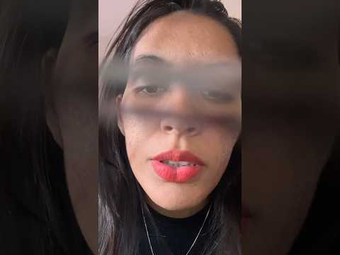 Asmr caseiro tirando sobrancelha #asmr #asmrshorts #asmrcaseirinho