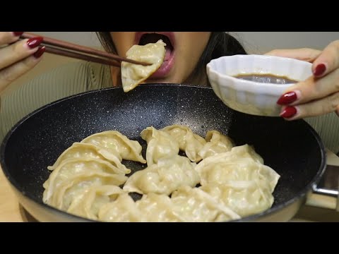 ASMR DUMPLINGS VEGETARIAN MUKBANG no talking CREMA ASMR #asmr #mukbang #dumplings #vegetarian #food