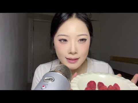 ASMR Eating Sounds: Freeze-Dried Strawberries 🍓