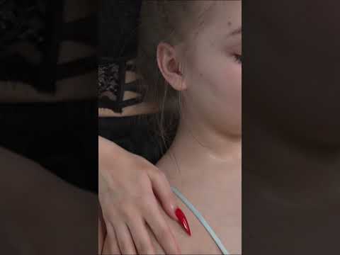 ASMR Neck & Shoulder Tingle Massage